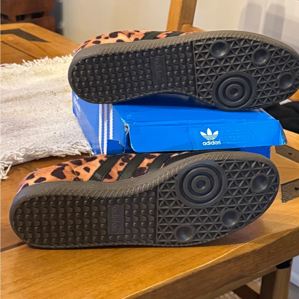 Adidas Samba Sneakers - Picture 3 of 5